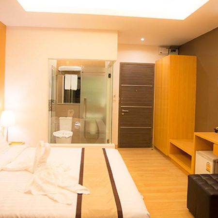 Baitong Hotel Tachilek Bagian luar foto